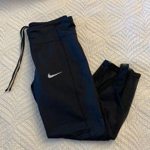 3/4 Nike leggings